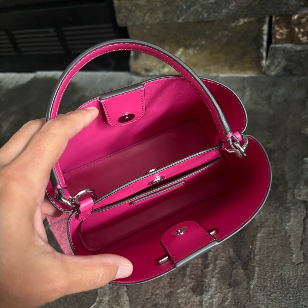 Michael Kors Pratt Small Logo Bucket Crossbody Shoulder Bag - Picture 13 of 16